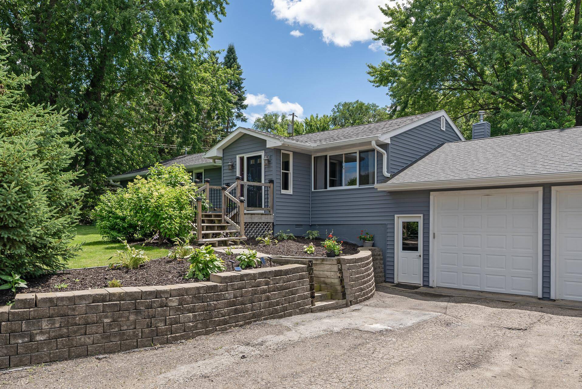 Watertown, MN 55388,508 Highway 25