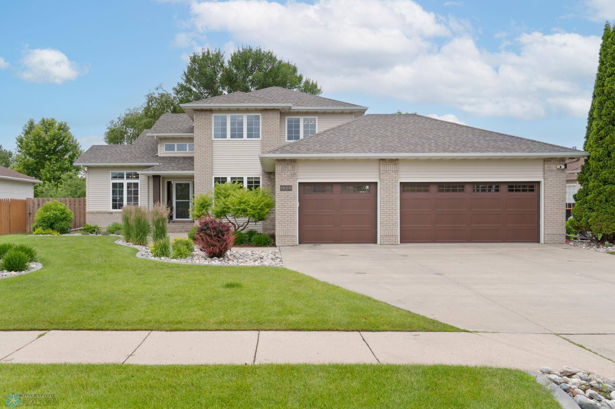 Fargo, ND 58104,1909 E Rose Creek Pkwy S