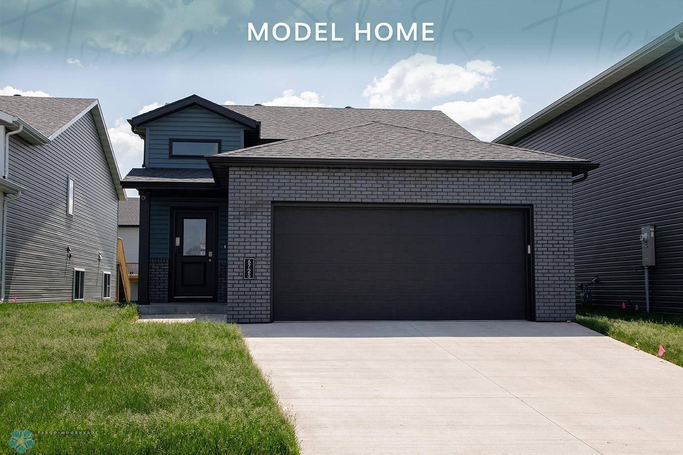 Fargo, ND 58104,6725 Meadow View DR S