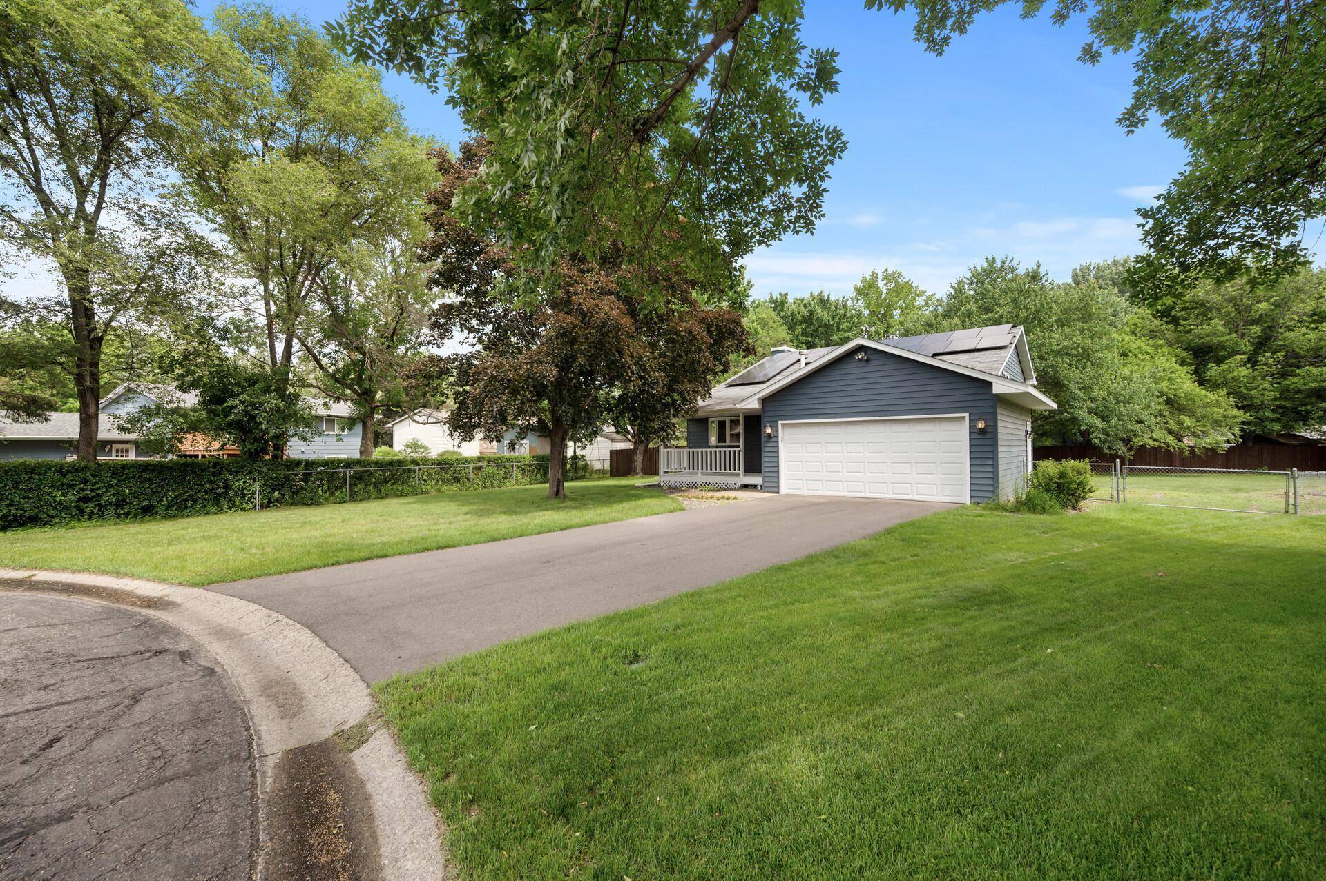 Champlin, MN 55316,6722 116th CIR
