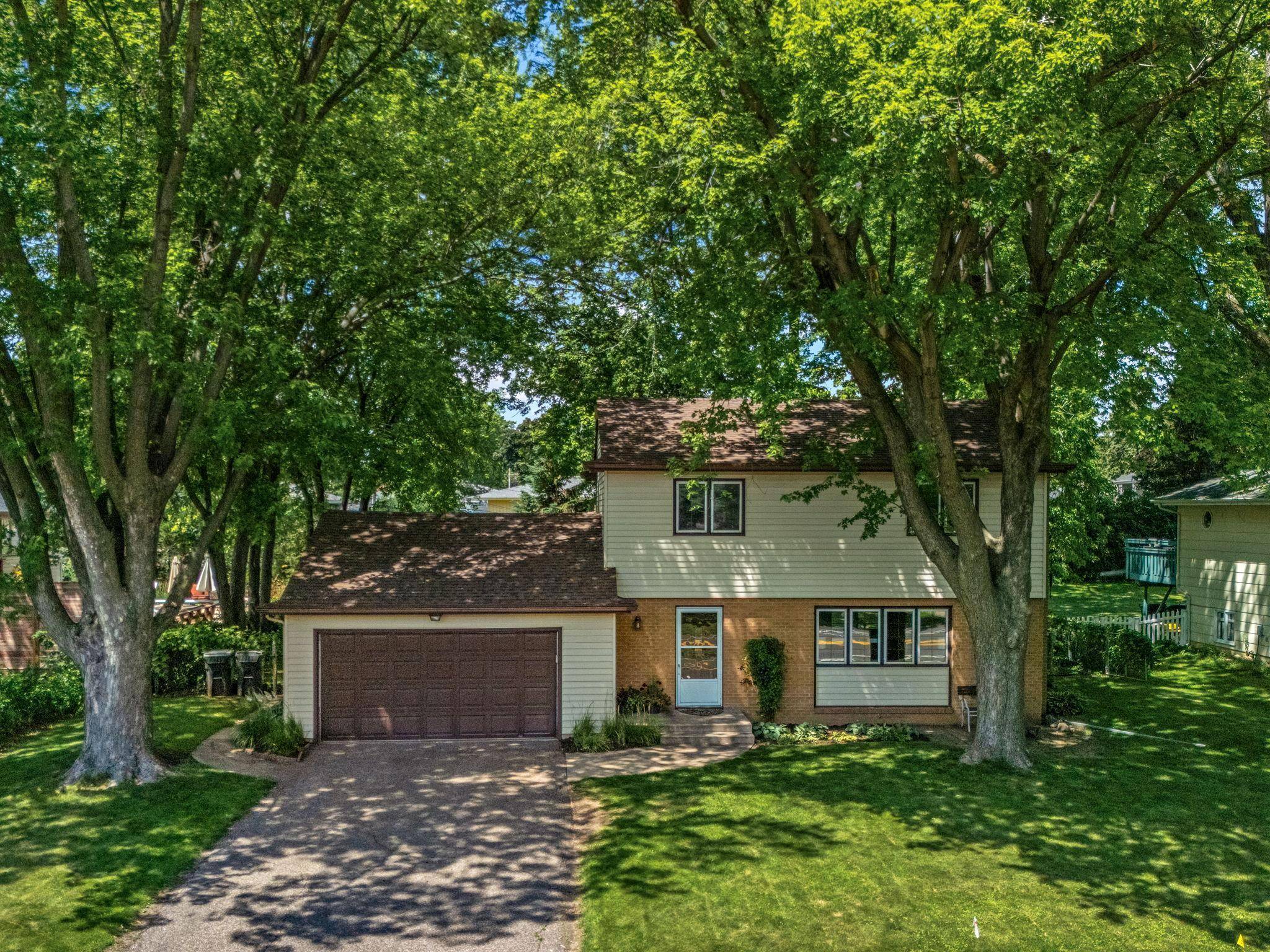 Saint Anthony, MN 55418,3516 Highcrest RD NE
