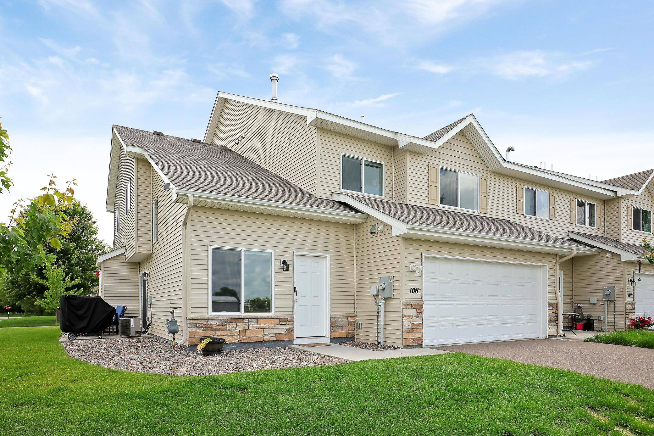 Saint Francis, MN 55070,3854 232nd AVE NW #106