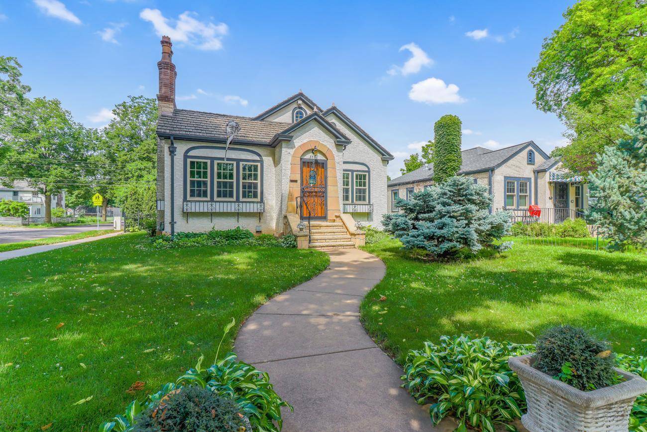 Minneapolis, MN 55406,3660 45th AVE S