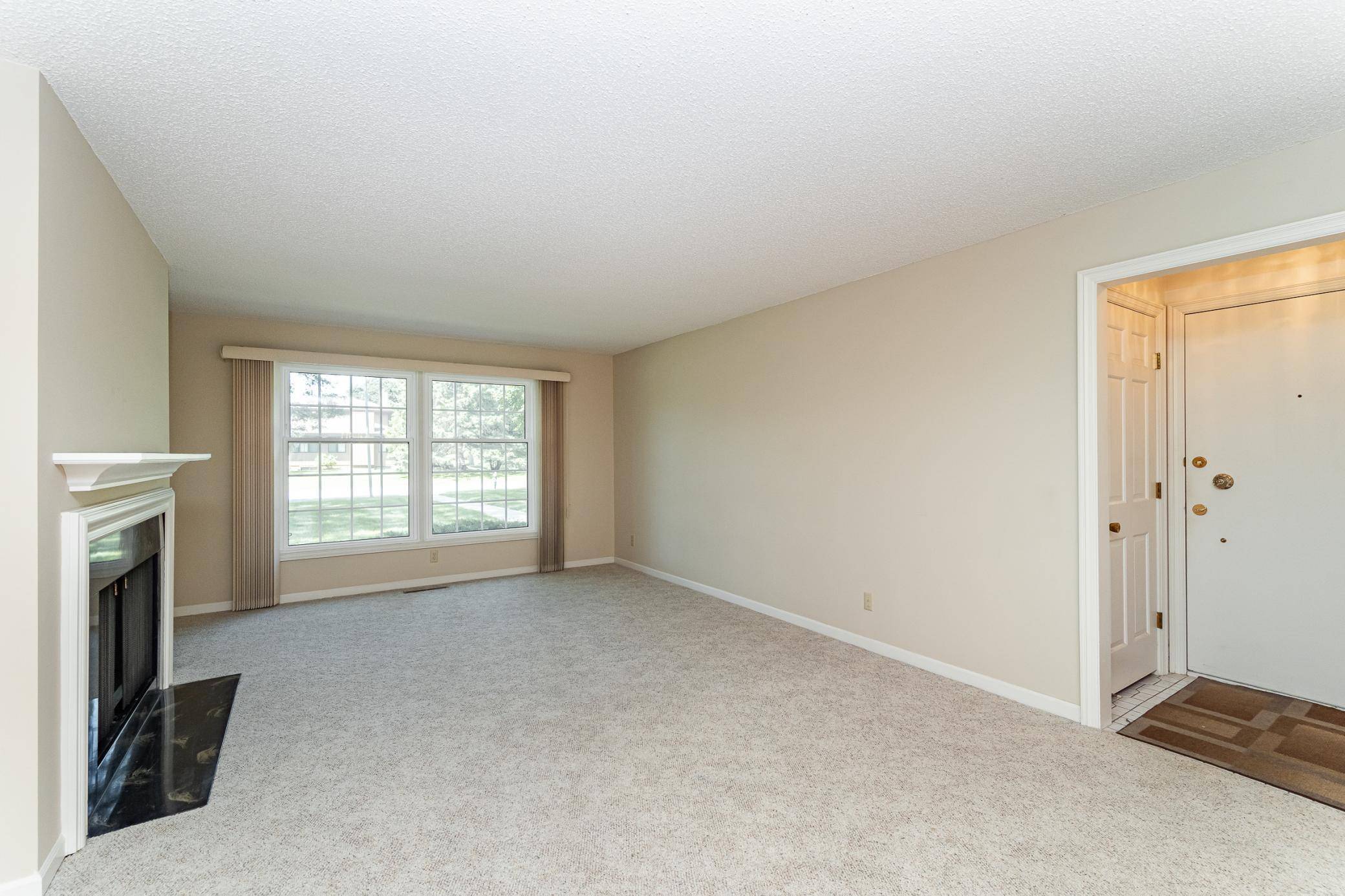 Rochester, MN 55902,2051 Carriage DR SW #2051D