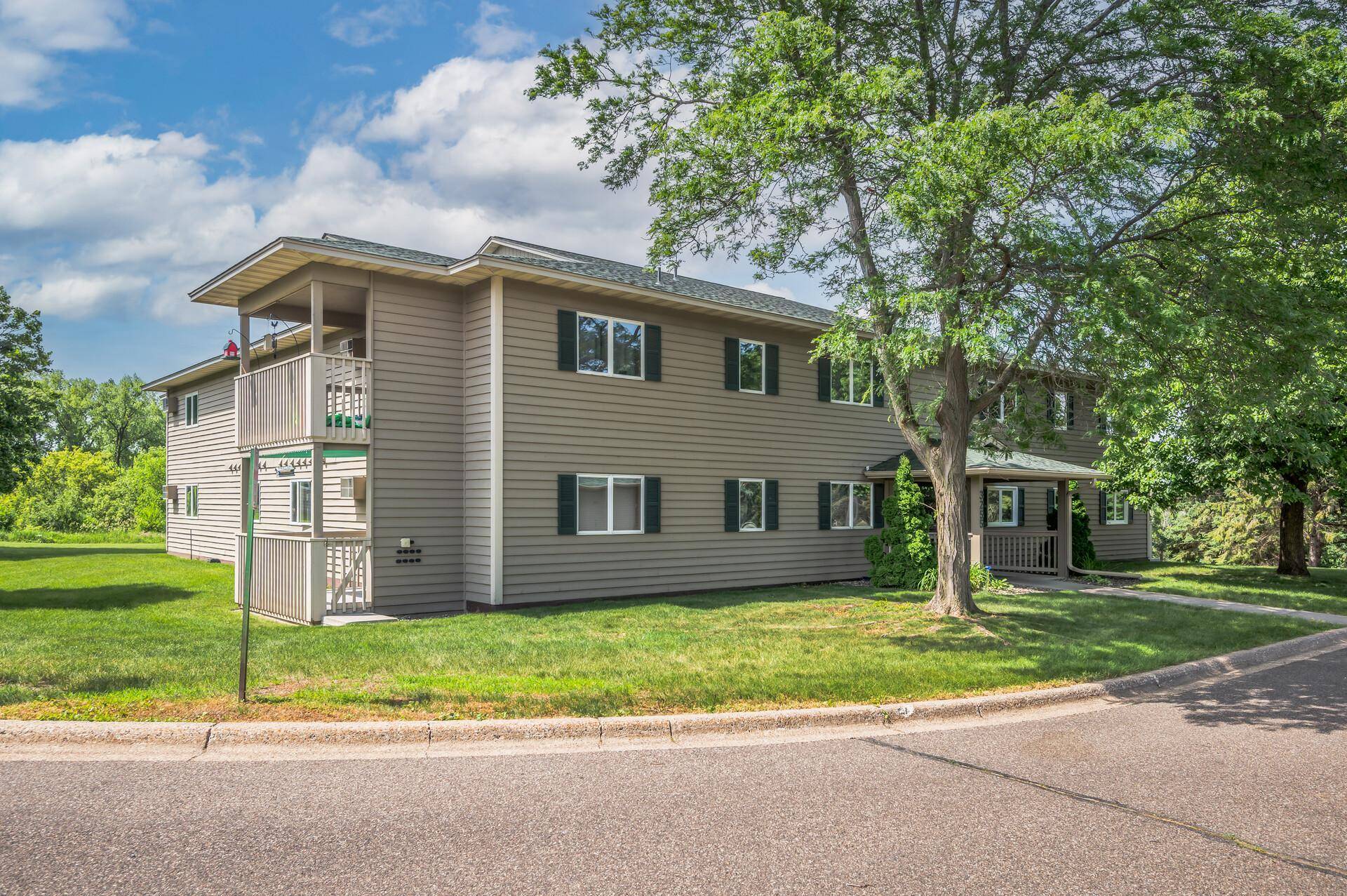 Inver Grove Heights, MN 55076,3255 80th ST E #102