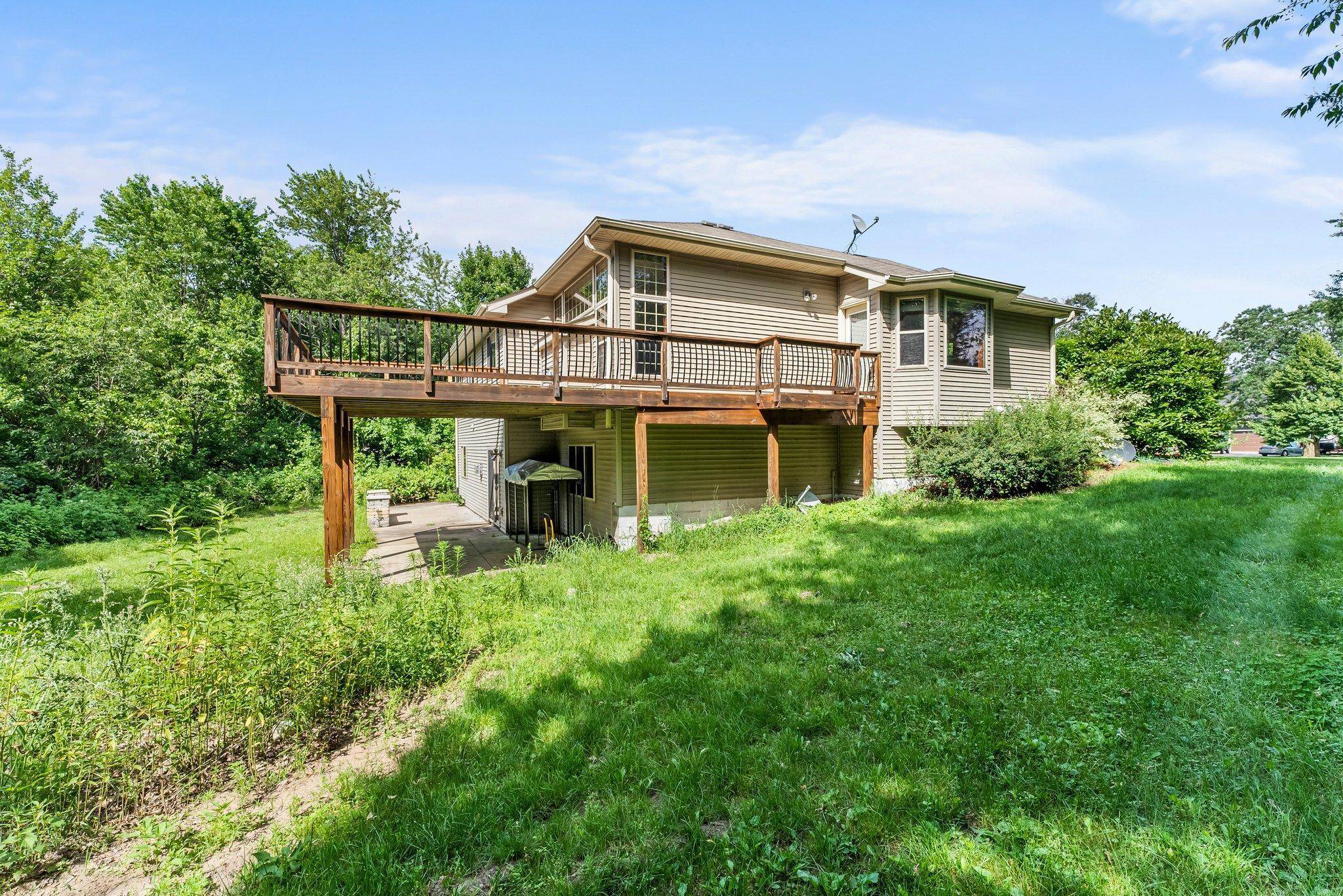 Isanti, MN 55040,27230 Bayshore DR