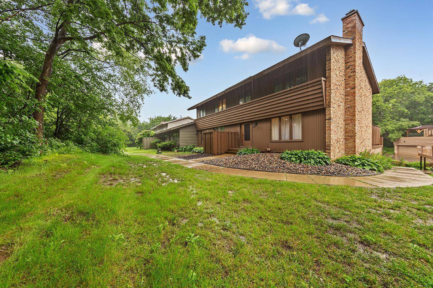 Burnsville, MN 55337,21 Walden ST