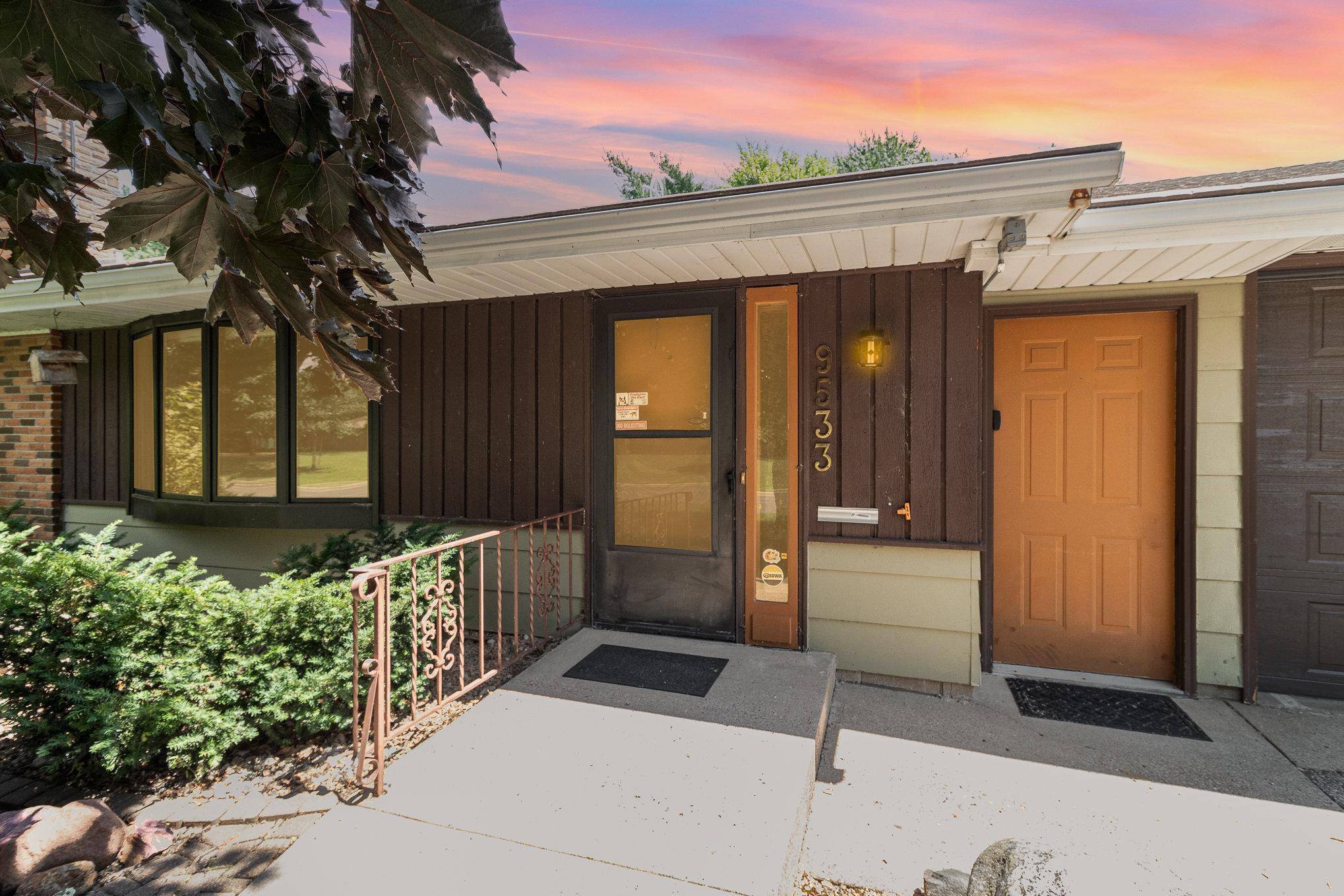 Bloomington, MN 55420,9533 Chicago AVE S