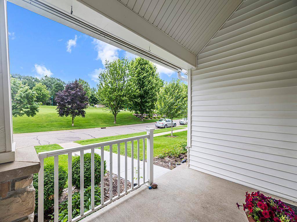 Maplewood, MN 55119,906 New Century BLVD S