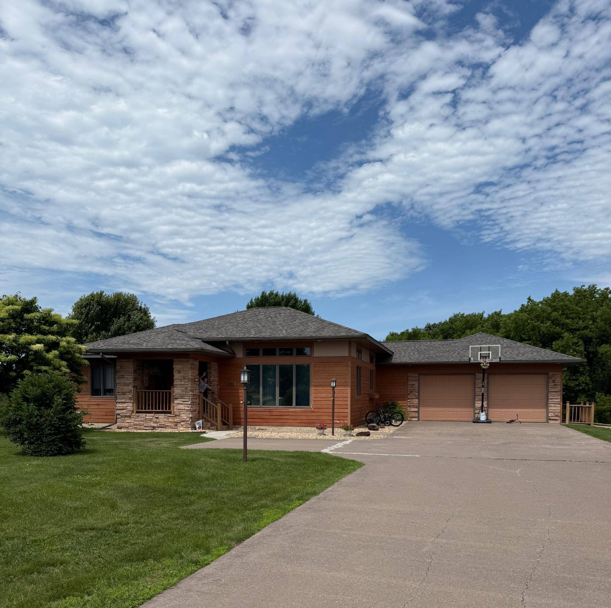 Cumberland, WI 54829,1905 Abby RD