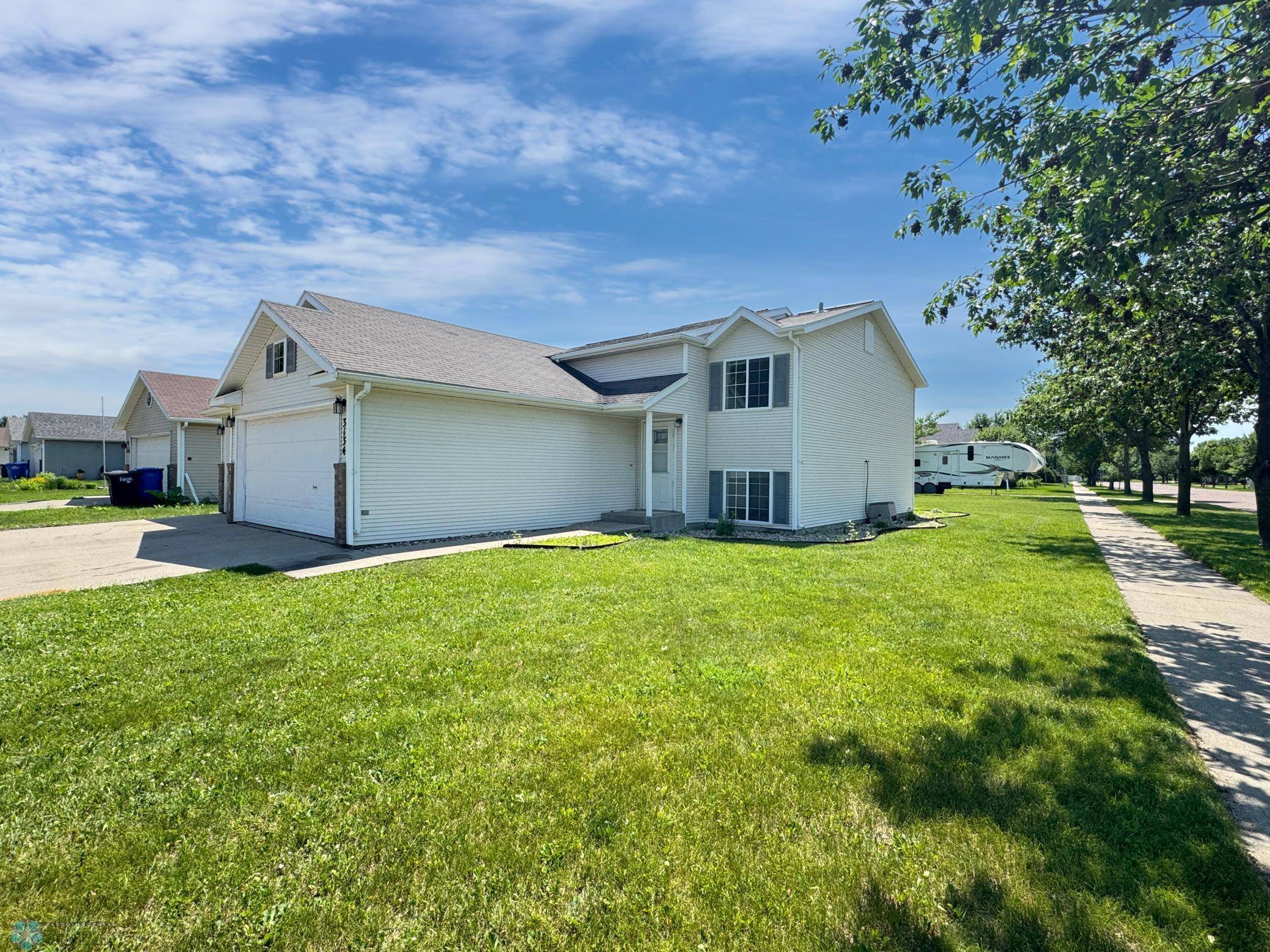 Fargo, ND 58104,3134 35 1/2 AVE S