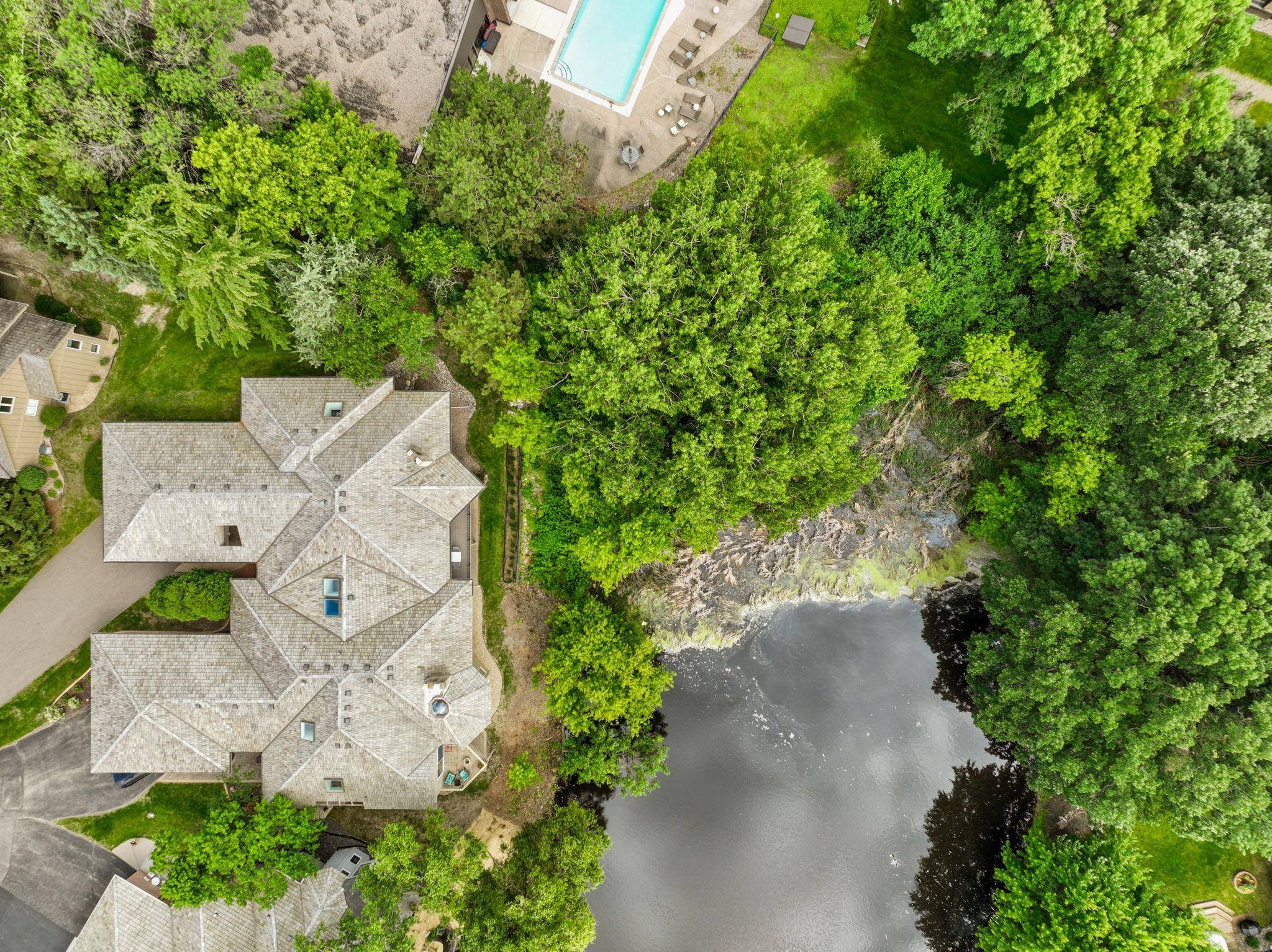 Edina, MN 55436,6102 Waterford CT S