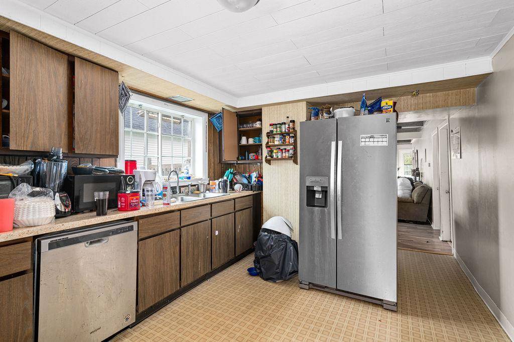 Duluth, MN 55807,328 S 57th AVE W