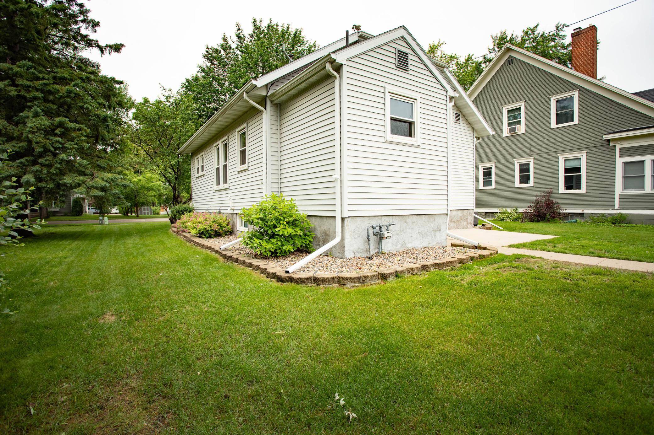 Alexandria, MN 56308,1007 Douglas ST