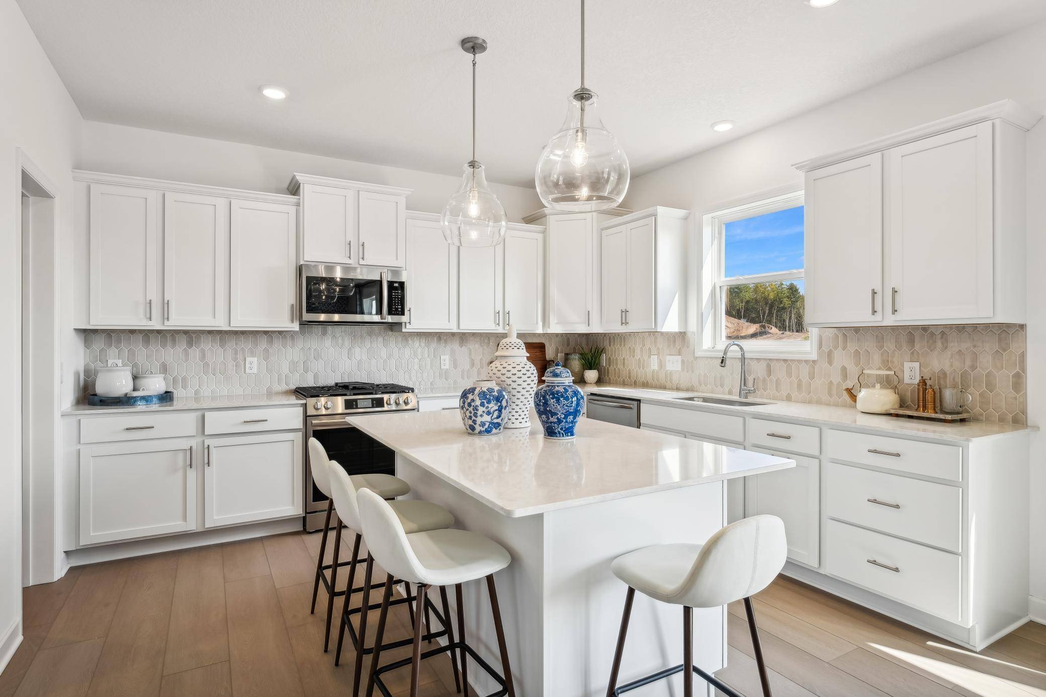 Lakeville, MN 55044,20366 Gadget CIR
