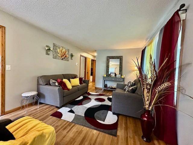 Coon Rapids, MN 55448,11610 Larch ST NW
