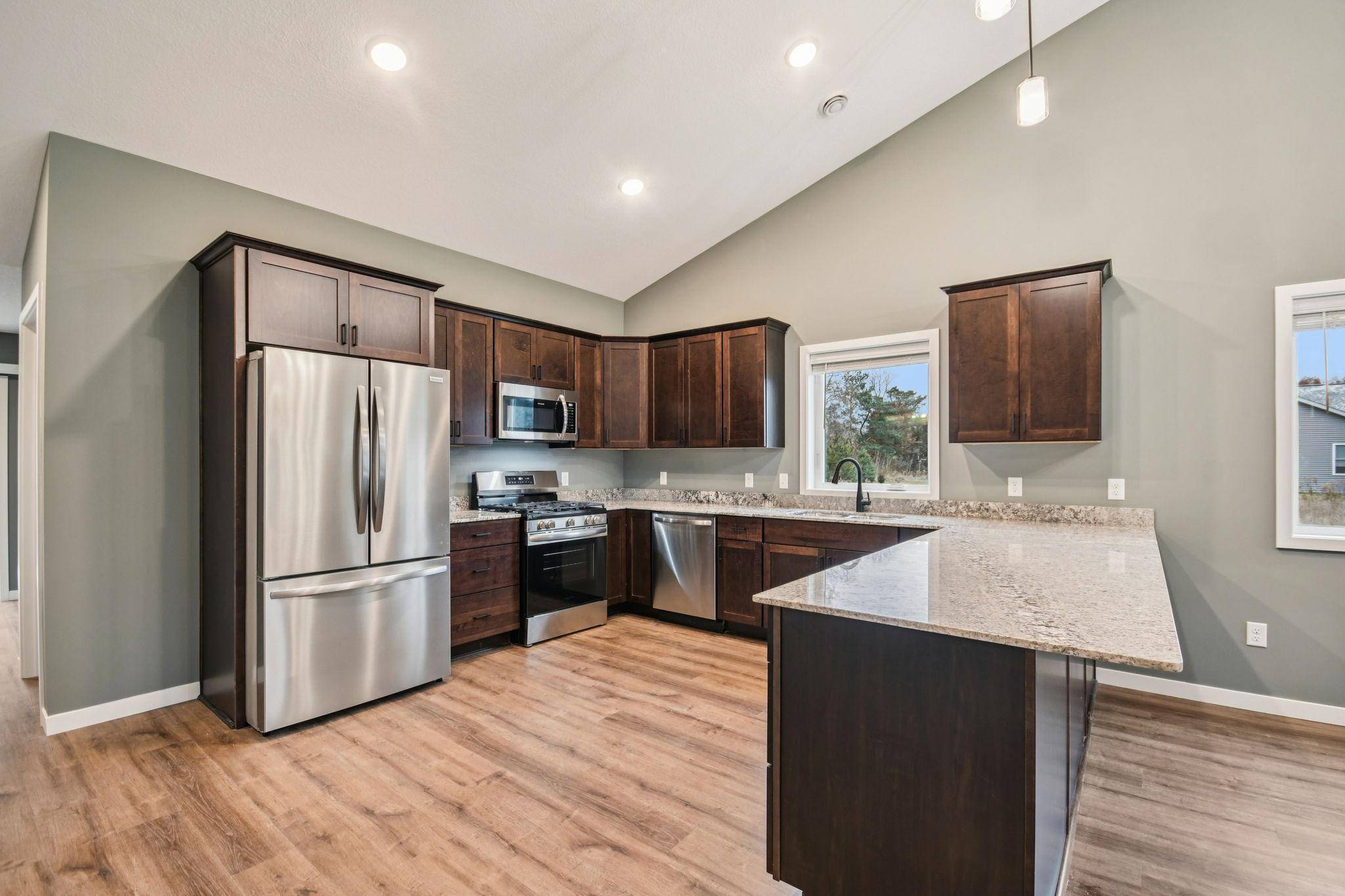 Taylors Falls, MN 55084,917 Gable ST