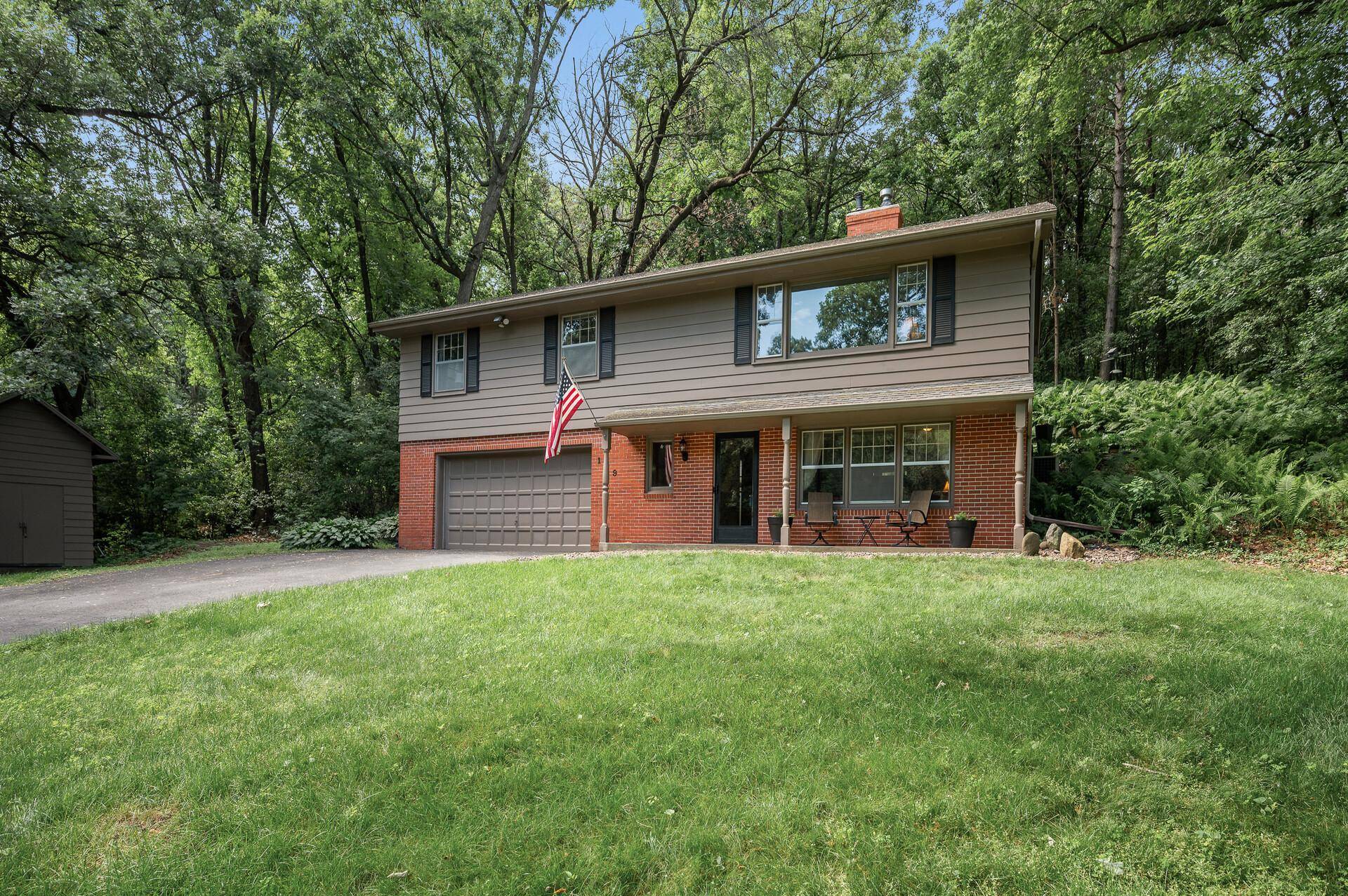 Apple Valley, MN 55124,109 Cimarron CT