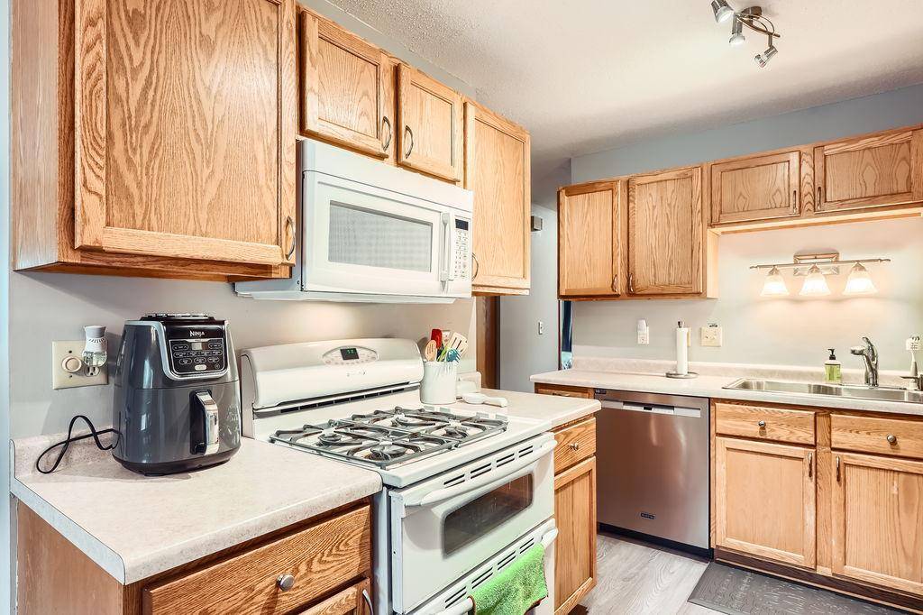 Inver Grove Heights, MN 55076,7551 Dawn AVE