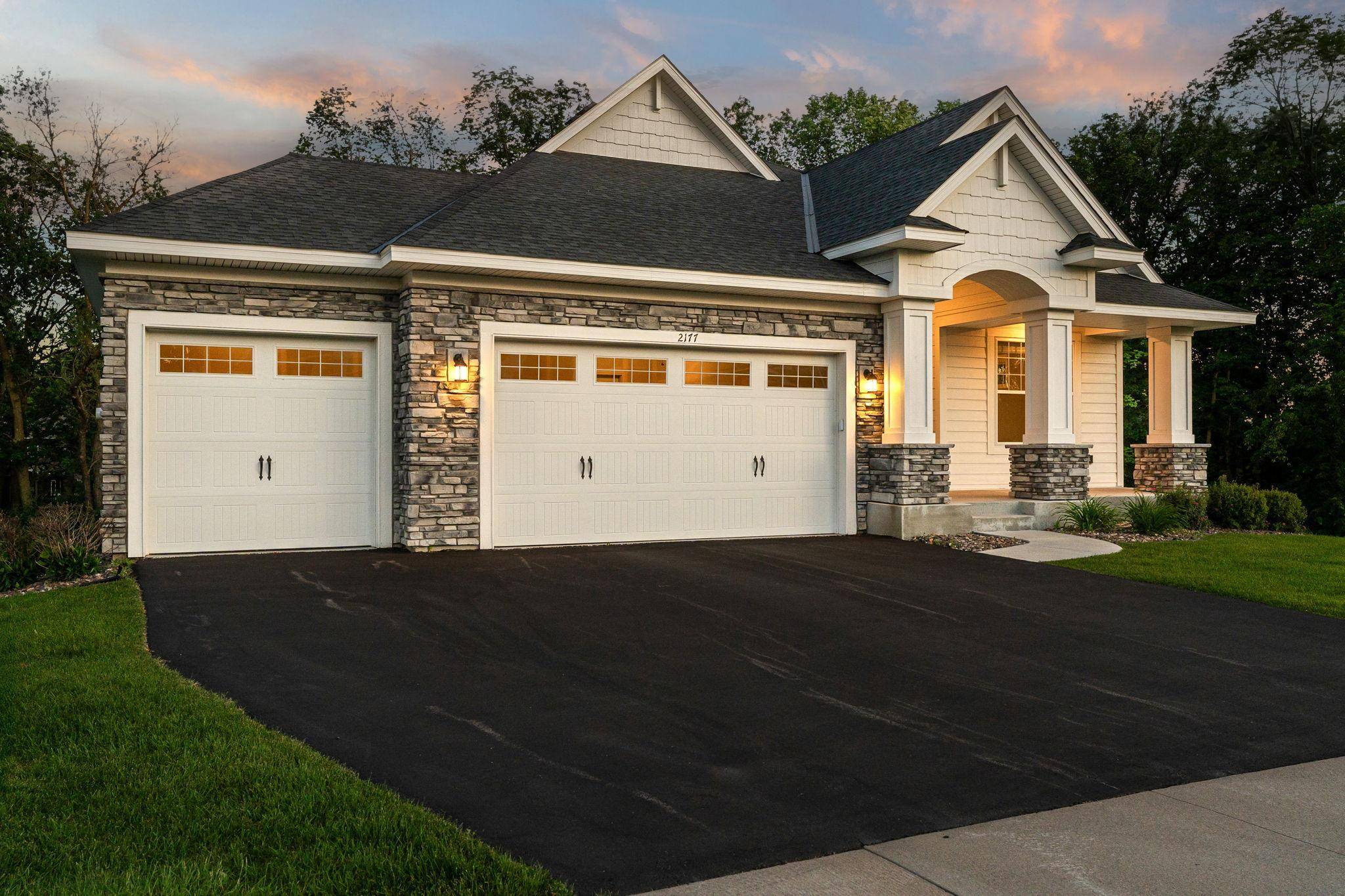 Chanhassen, MN 55317,2177 Paisley PATH