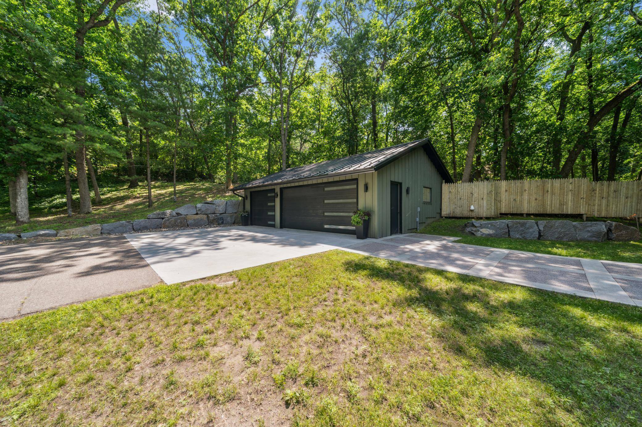 Troy Twp, WI 54016,306 Cove RD