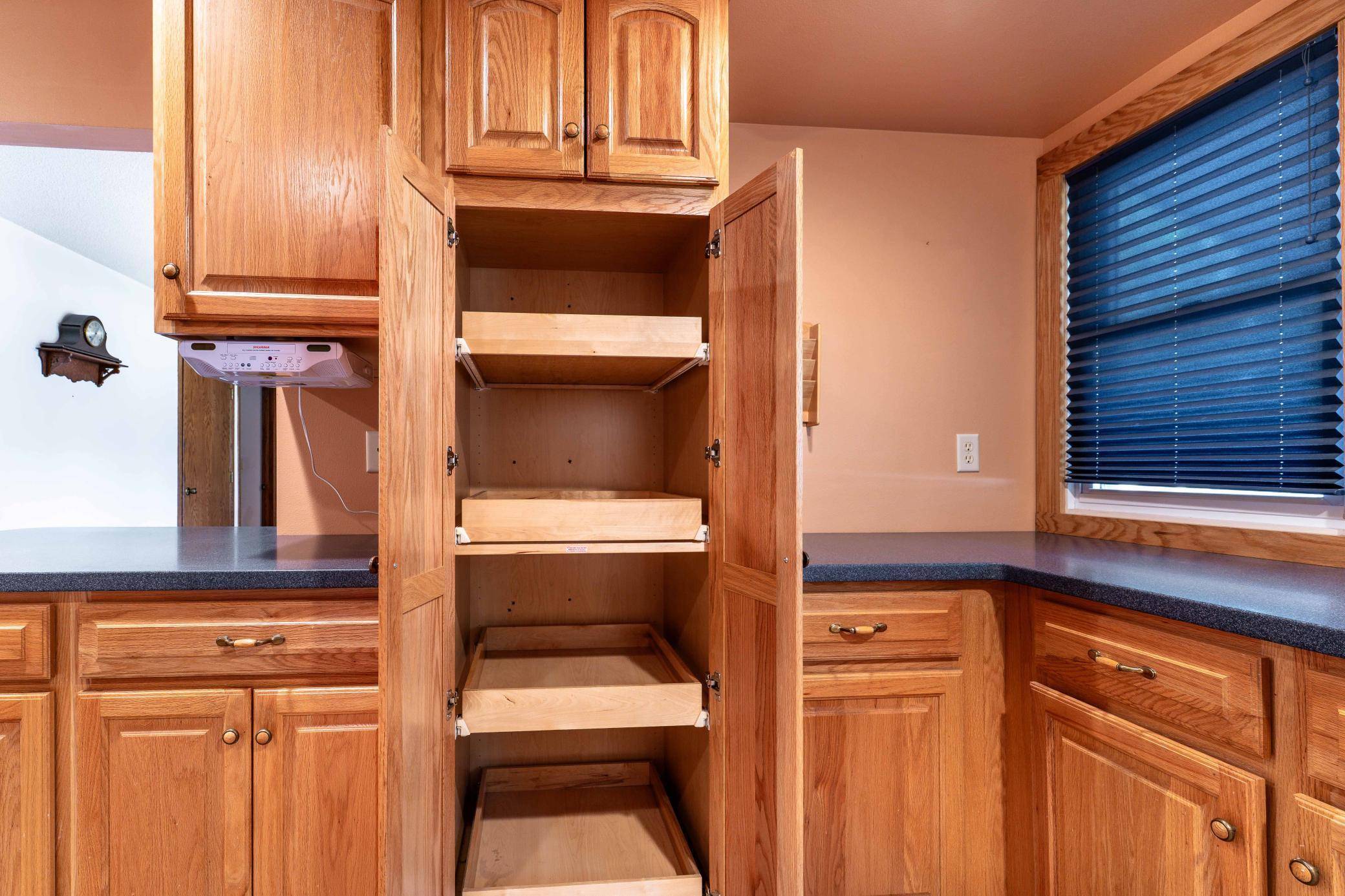 Elbow Lake, MN 56531,17 2nd AVE NW