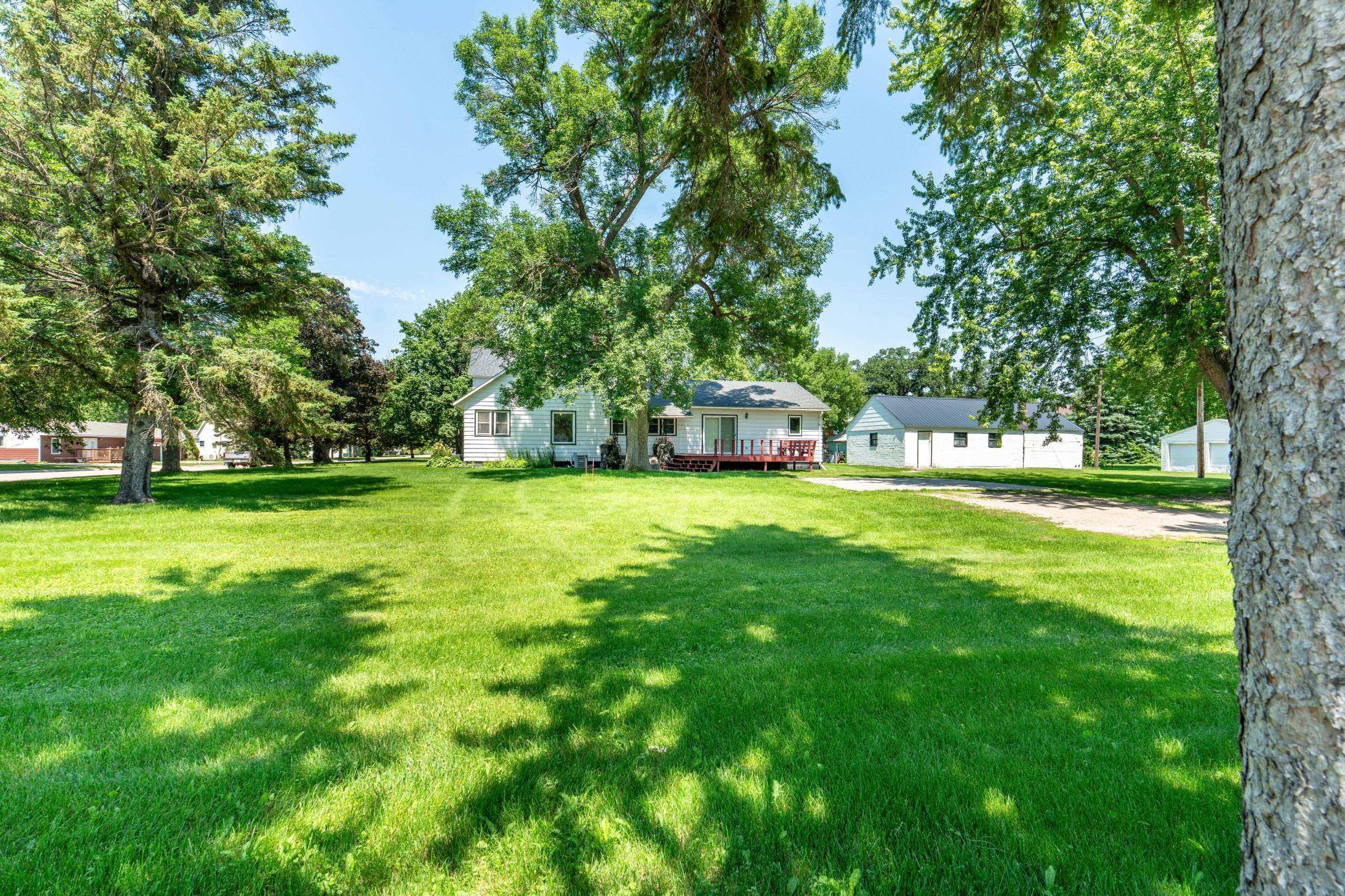 Elbow Lake, MN 56531,17 2nd AVE NW
