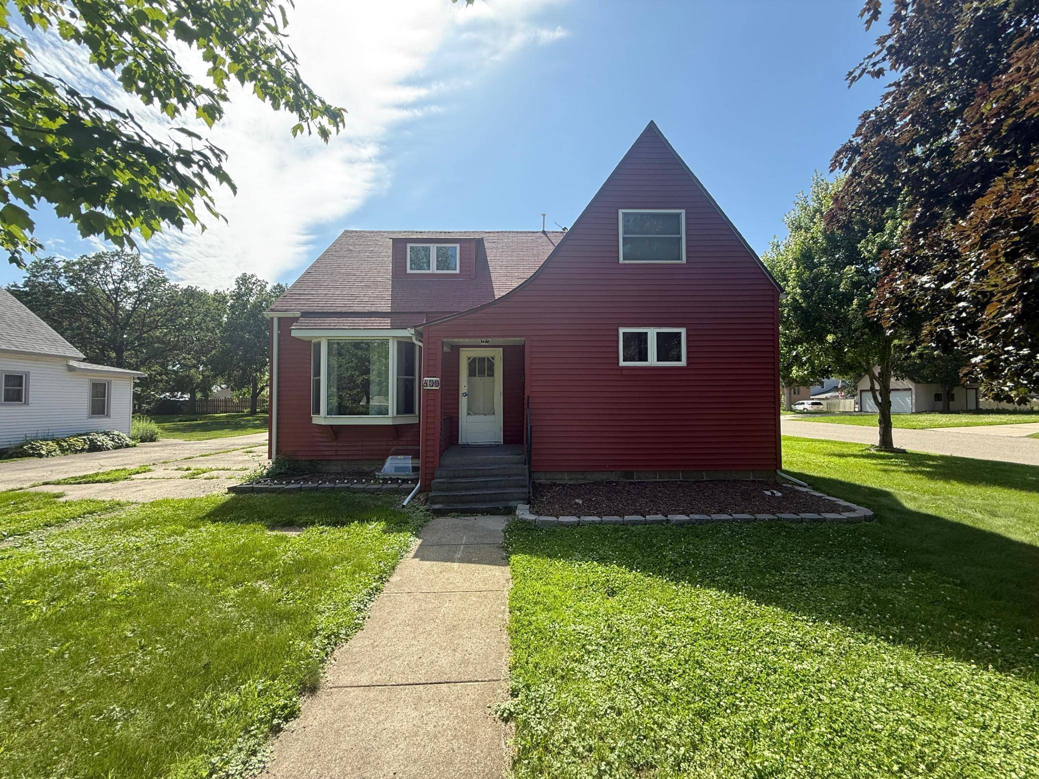Litchfield, MN 55355,400 S Swift AVE