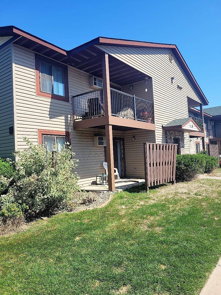 River Falls, WI 54022,1164 Bartosh LN ##3