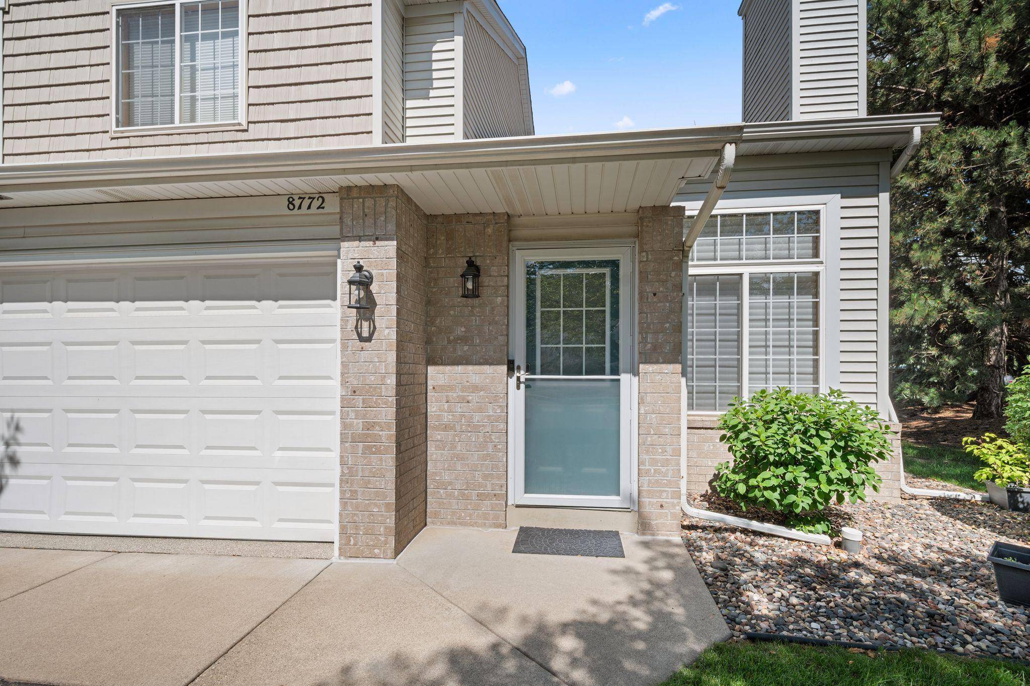 Inver Grove Heights, MN 55076,8772 Benson WAY #81