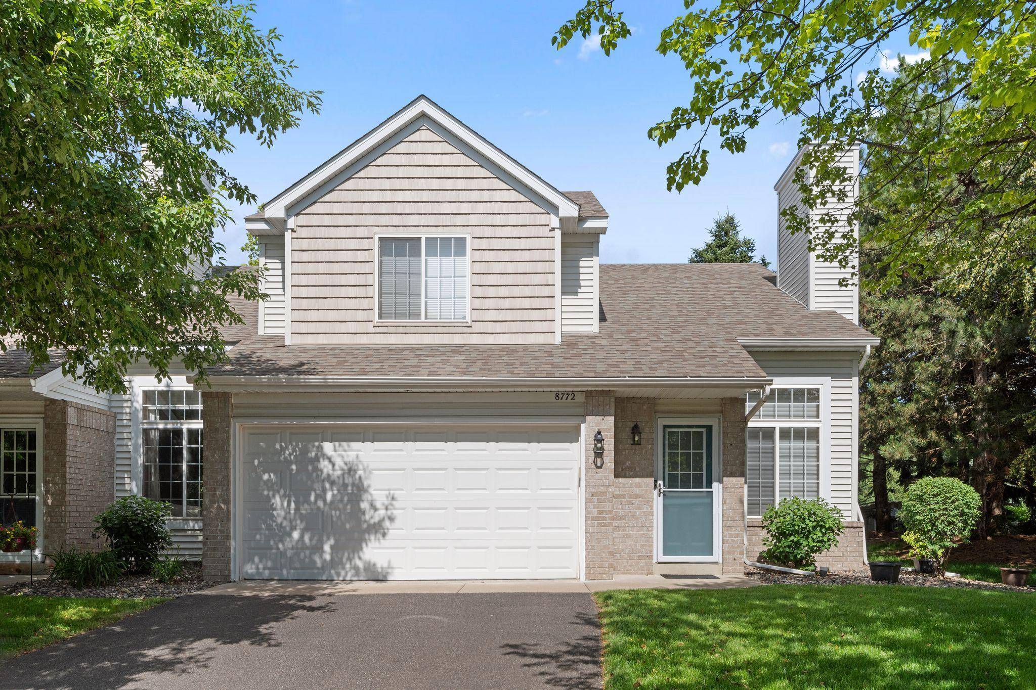 Inver Grove Heights, MN 55076,8772 Benson WAY #81