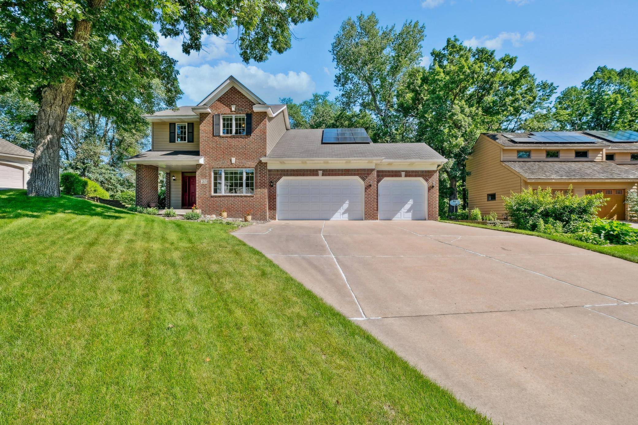 Vadnais Heights, MN 55127,283 Timberline TRL