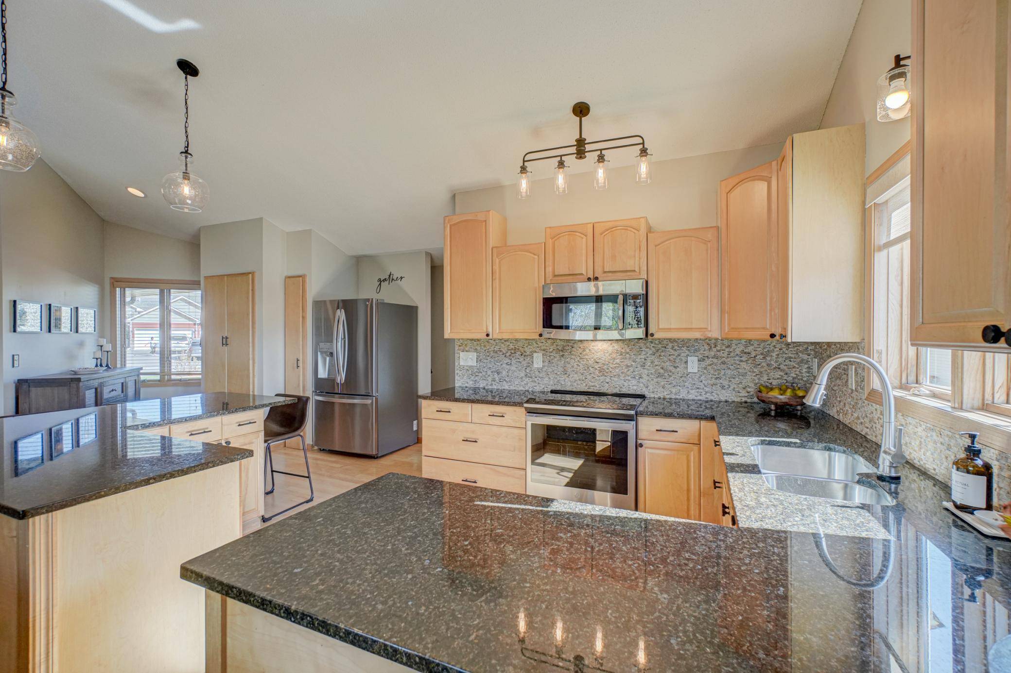 Woodbury, MN 55125,3850 Oxford DR
