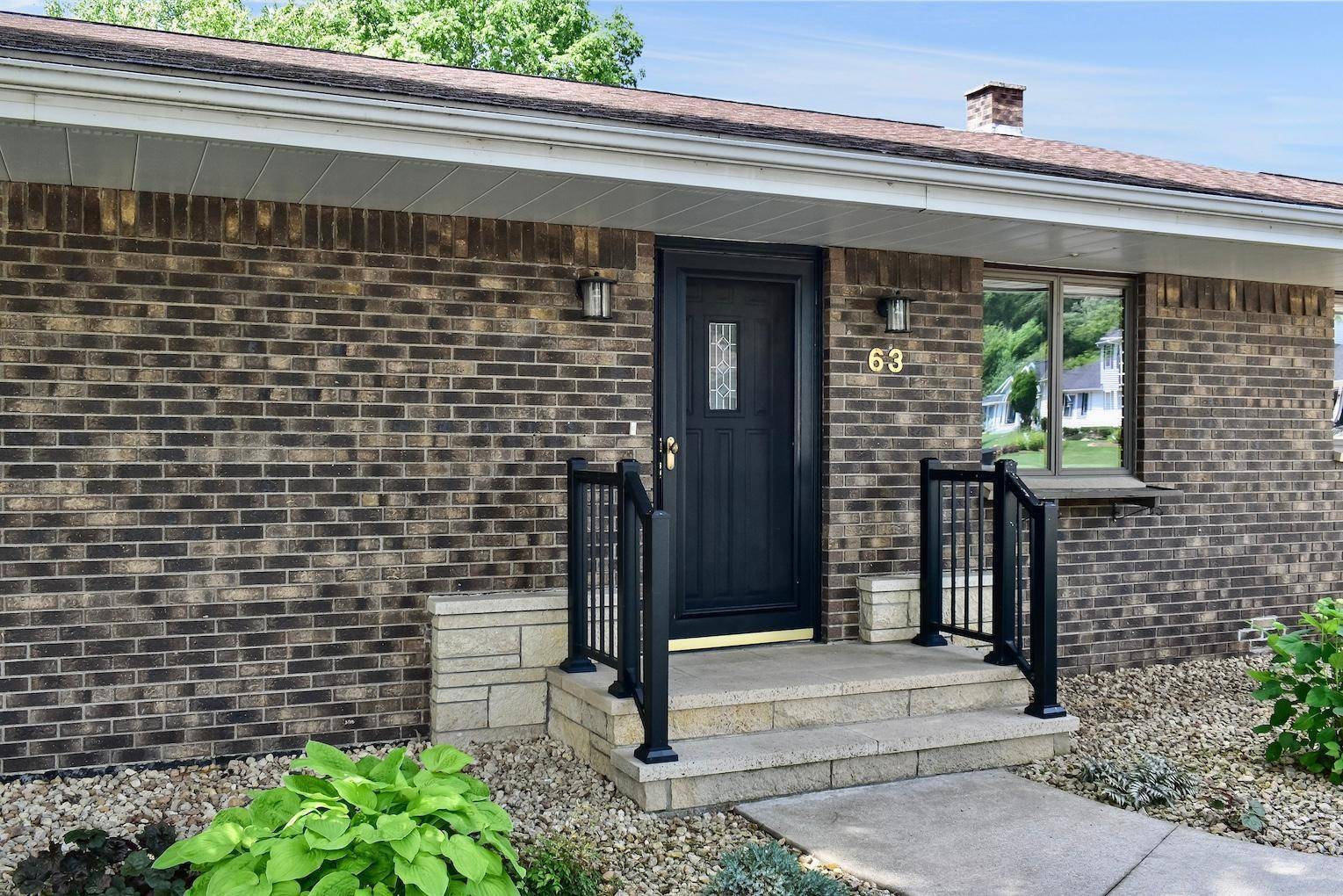 Winona, MN 55987,63 Debi Lei DR
