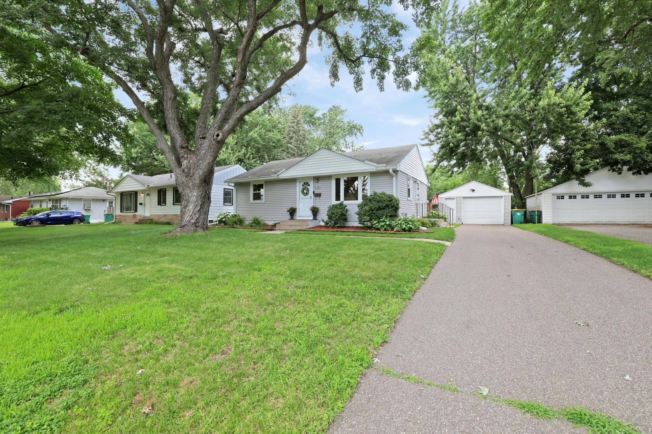 Crystal, MN 55429,5122 53rd AVE N