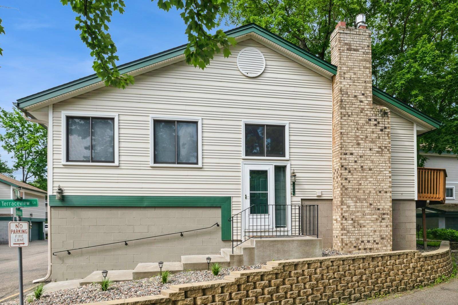 Plymouth, MN 55447,2657 Shenandoah LN N