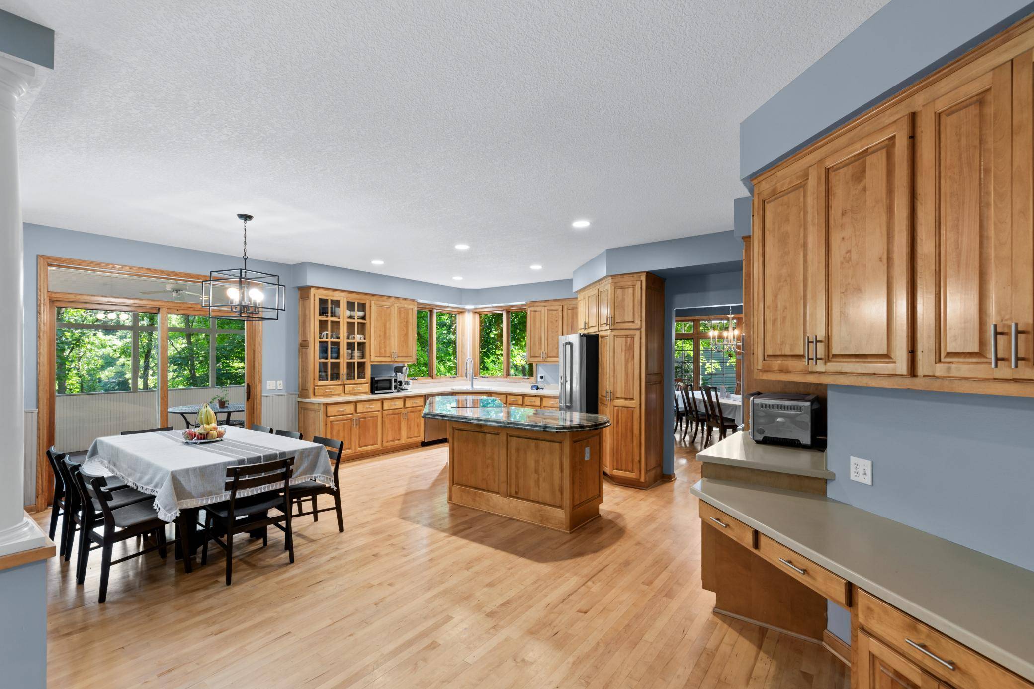 Chanhassen, MN 55317,6354 Oxbow BND