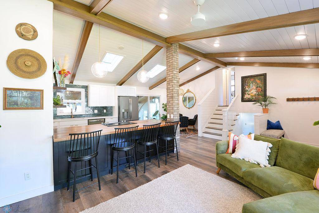 Fargo, ND 58102,2833 1st ST N