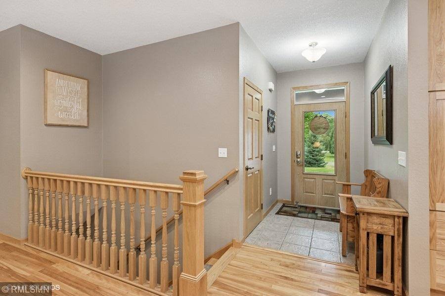 Cannon Falls, MN 55009,32396 59th Avenue WAY