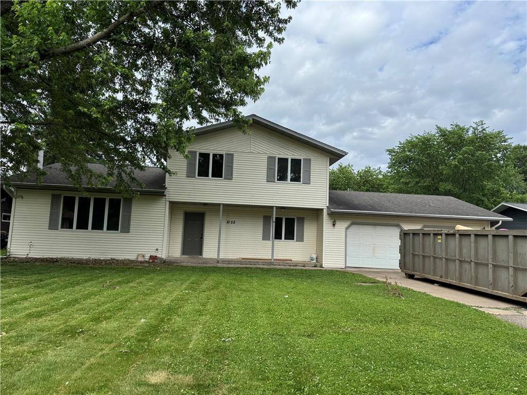 Eau Claire, WI 54703,2152 Orchard PL