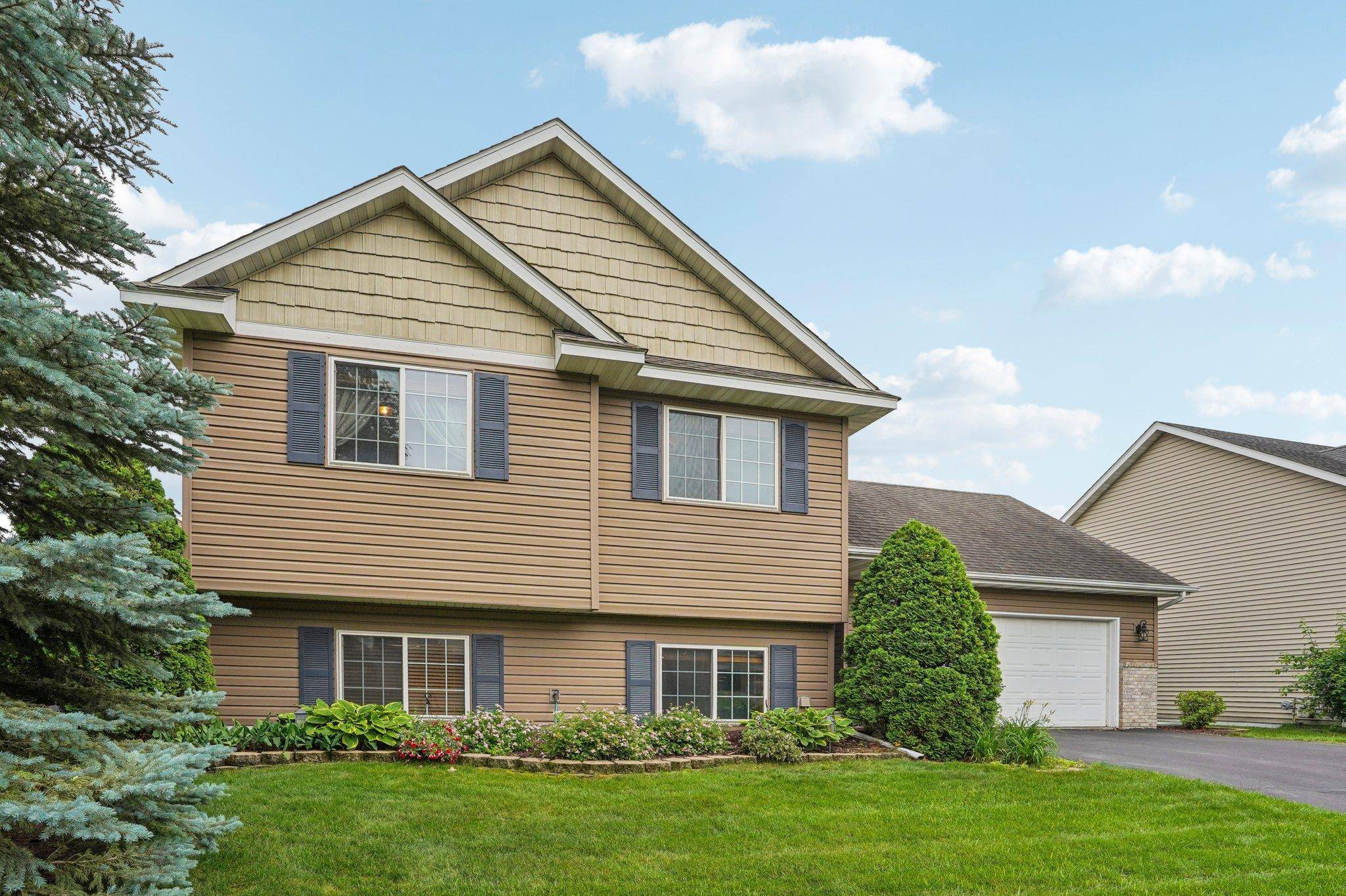 Farmington, MN 55024,1312 Locust ST