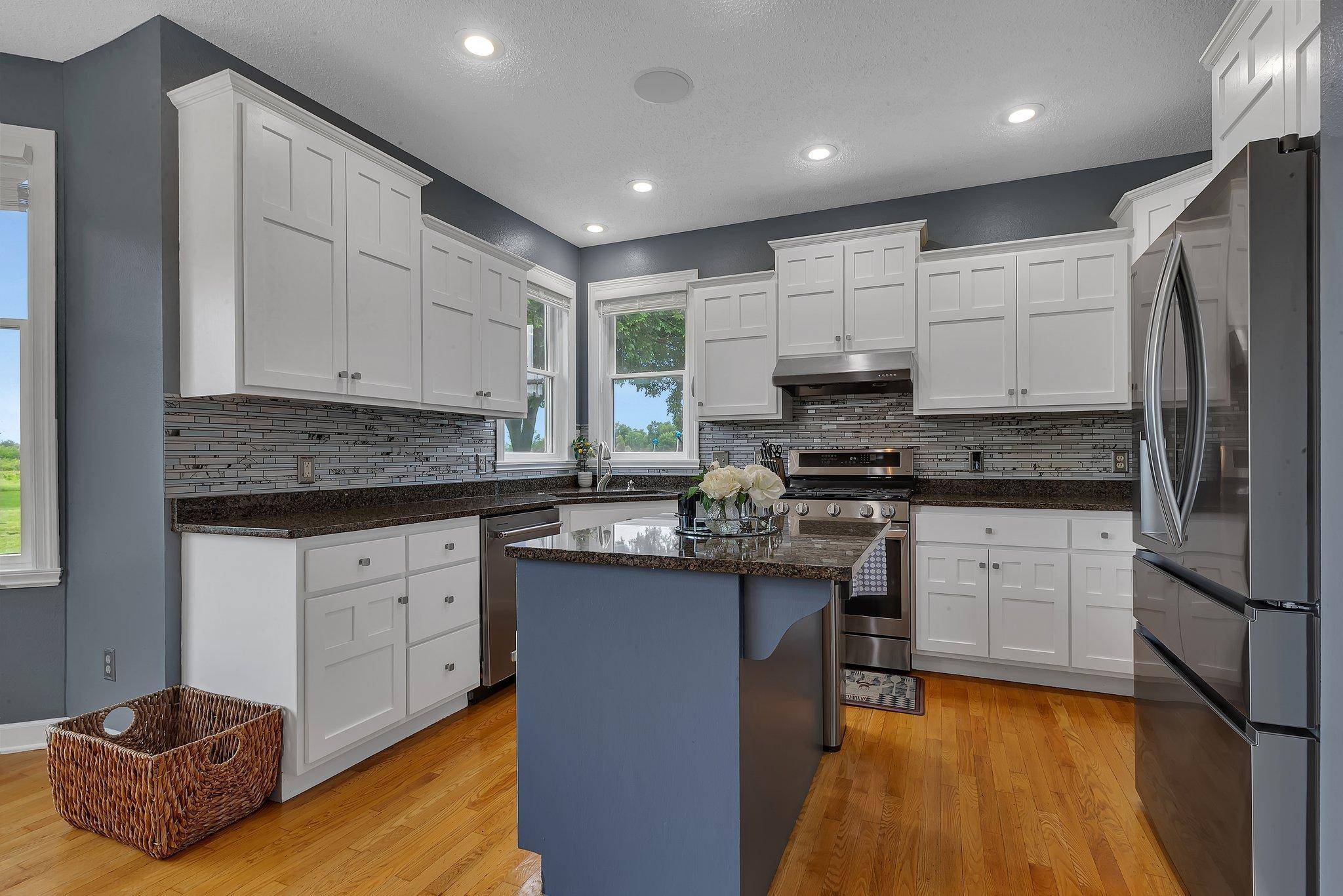 Sartell, MN 56377,1302 Grizzly LN