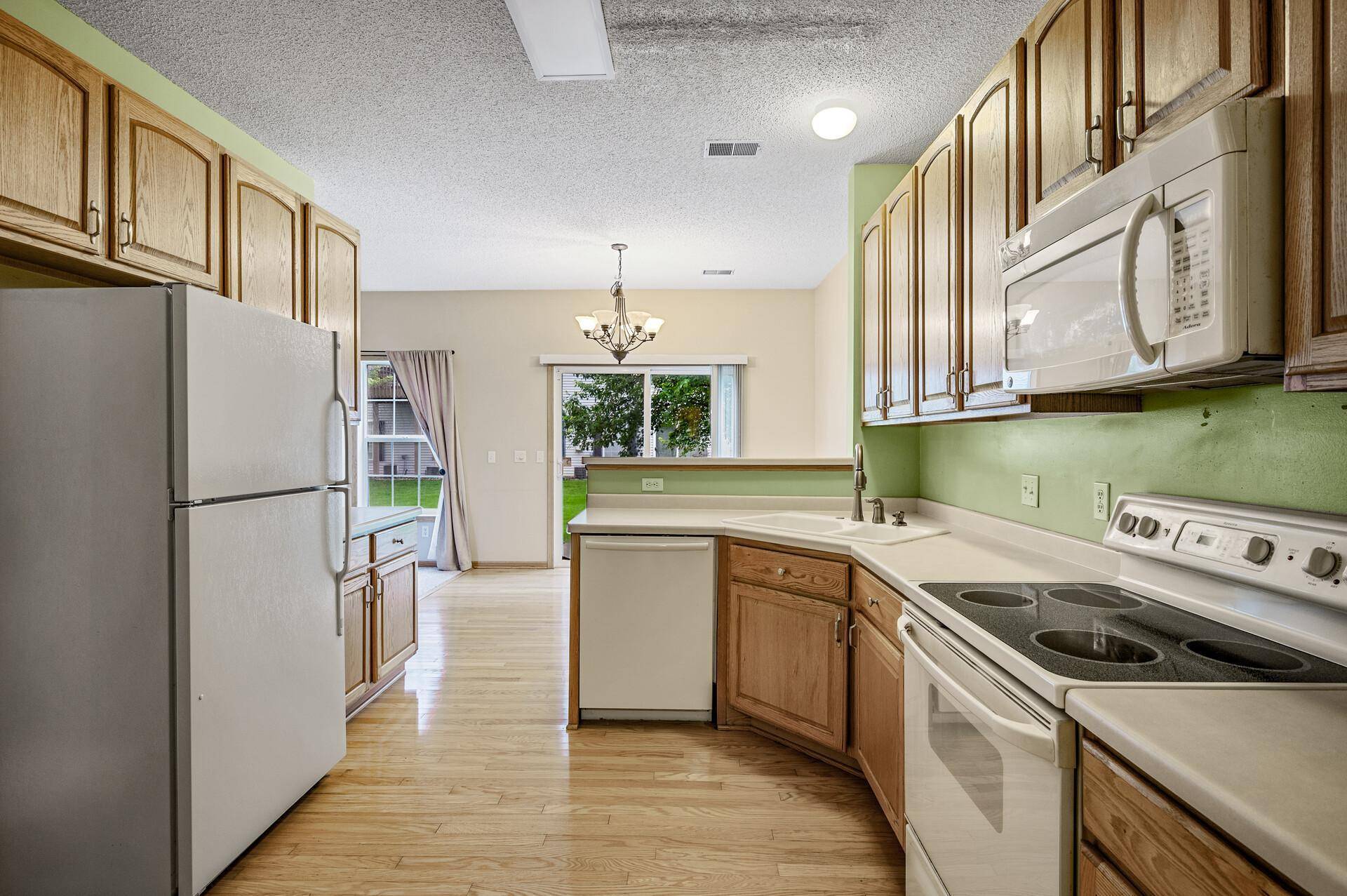 Shakopee, MN 55379,7584 Derby LN