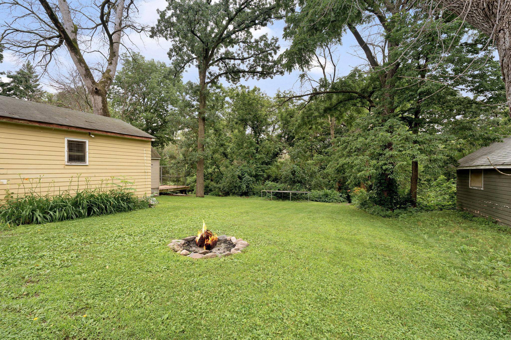 Austin, MN 55912,208 12th ST SE