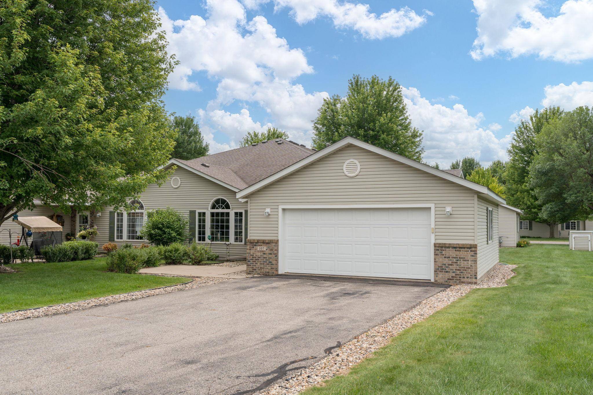 Mankato, MN 56001,107 Oxford PATH