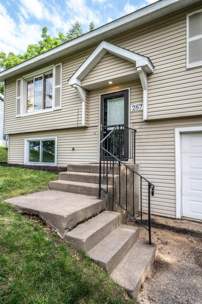 Mahtomedi, MN 55115,287 Frankland ST