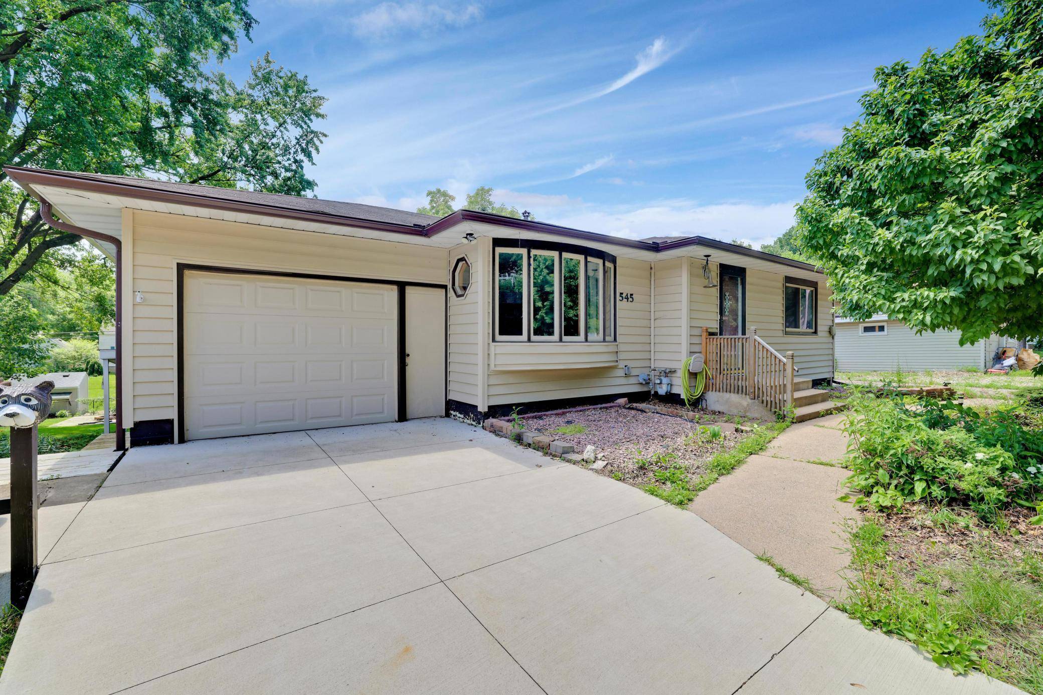 Hastings, MN 55033,545 4th ST W