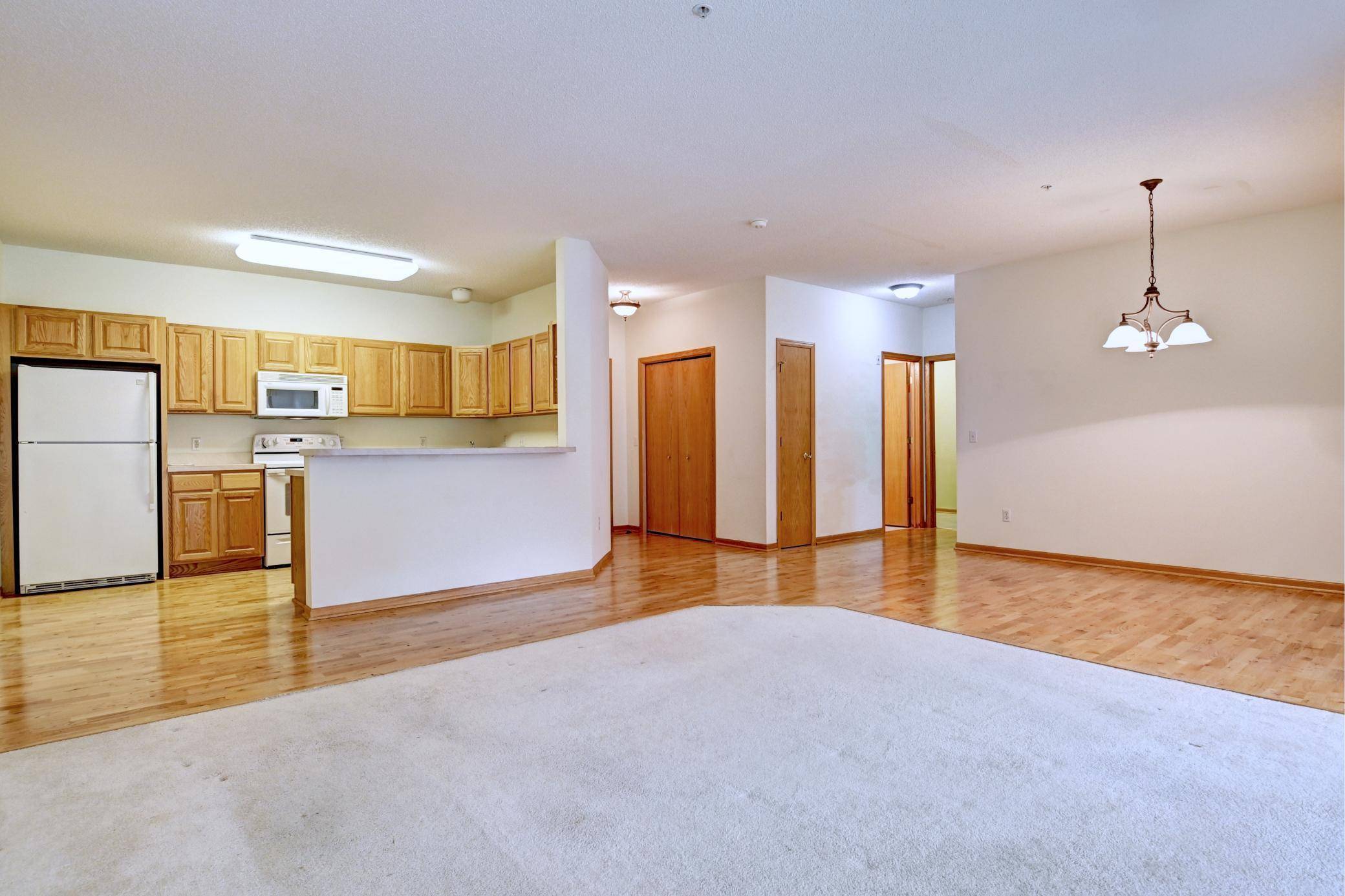 Golden Valley, MN 55427,9225 Medicine Lake RD #105B