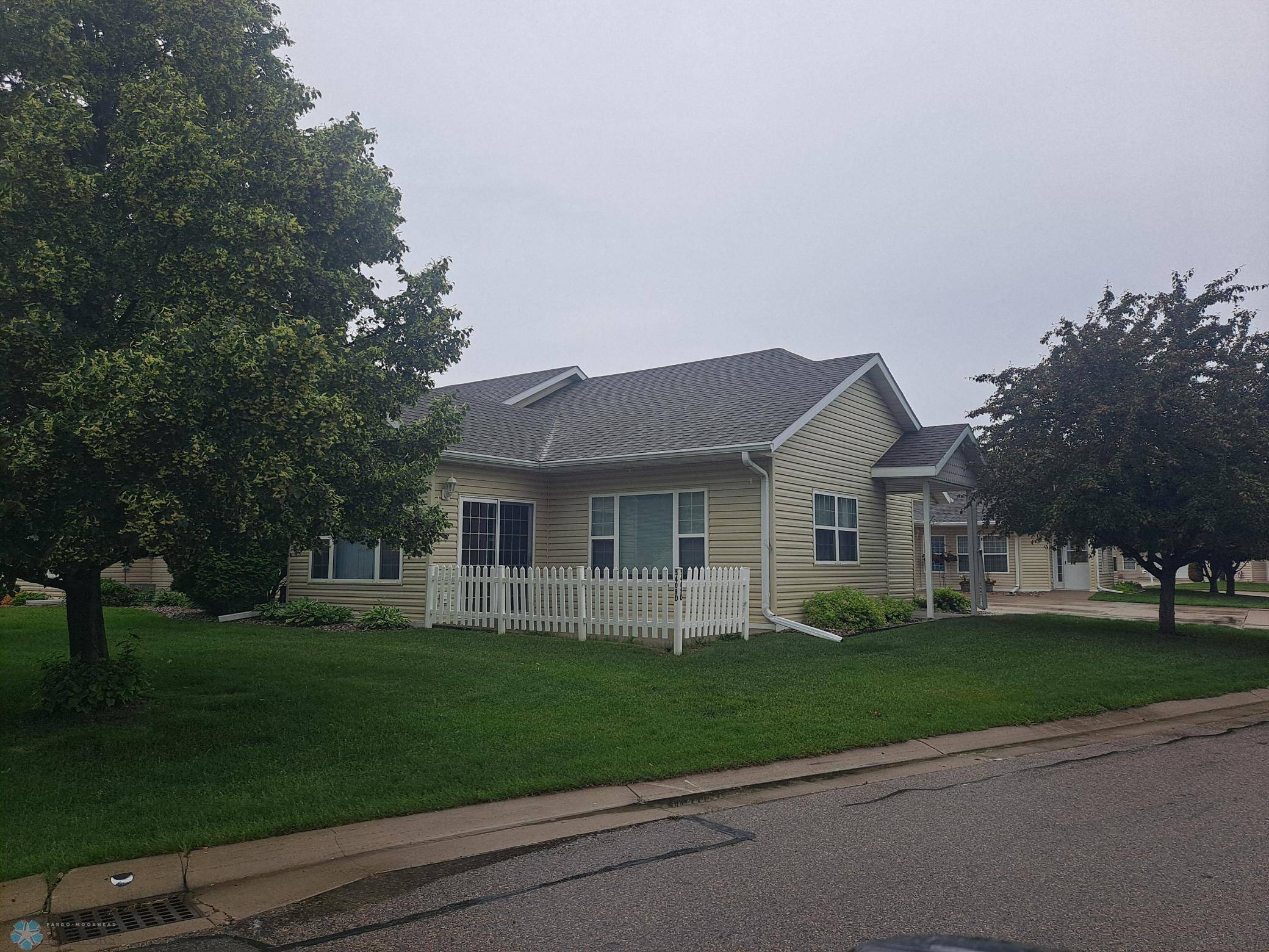 Fargo, ND 58104,5409 University DR S #D