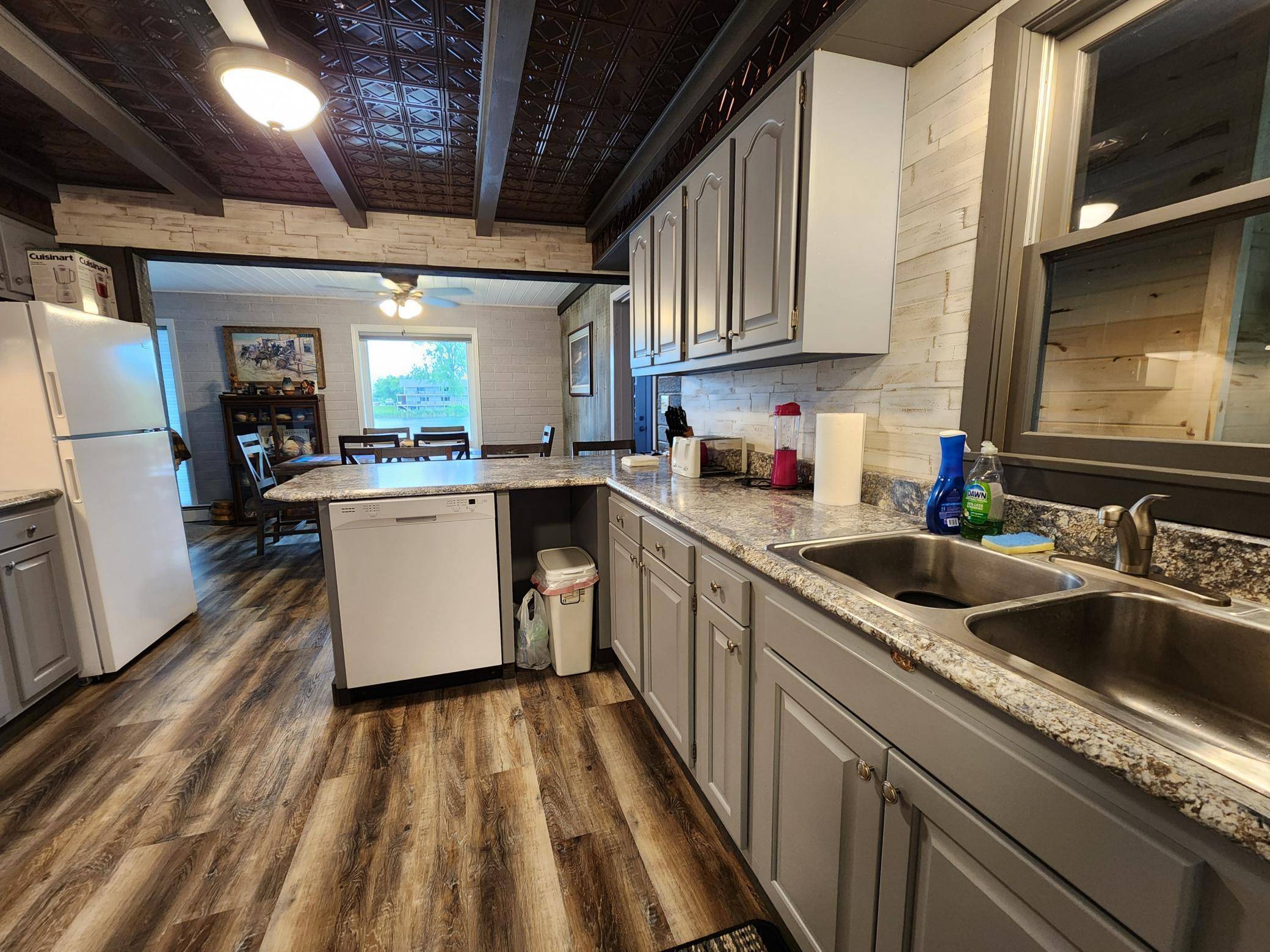 Park Rapids, MN 56470,207 Mill RD